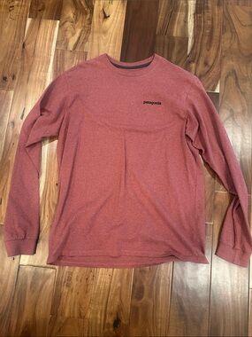 Patagonia Men’s Long-Sleeve Crew in Rustic Red